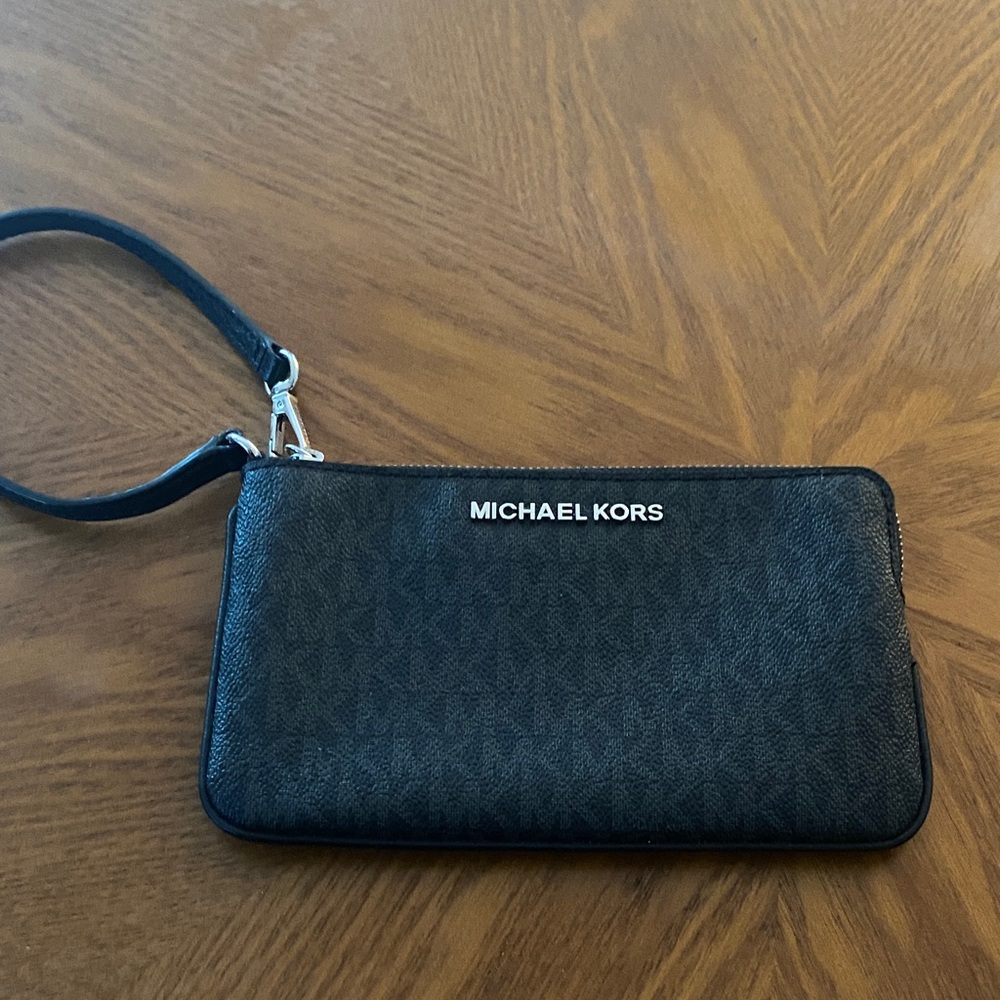 Michael Kors Black Textured Wristlet